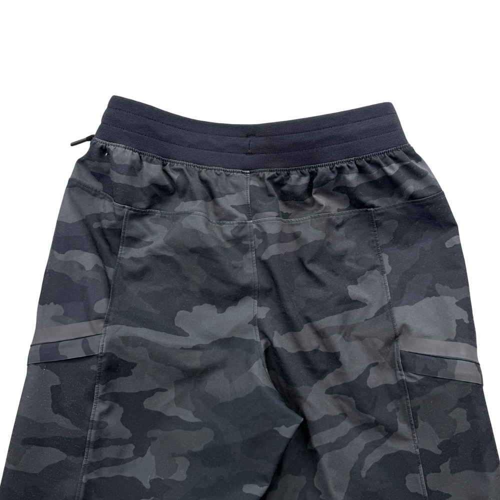 Under Armour Elite Camo Joggers  Mens Medium Black Cargo Athletic Pants Gym - Picture 3 of 15